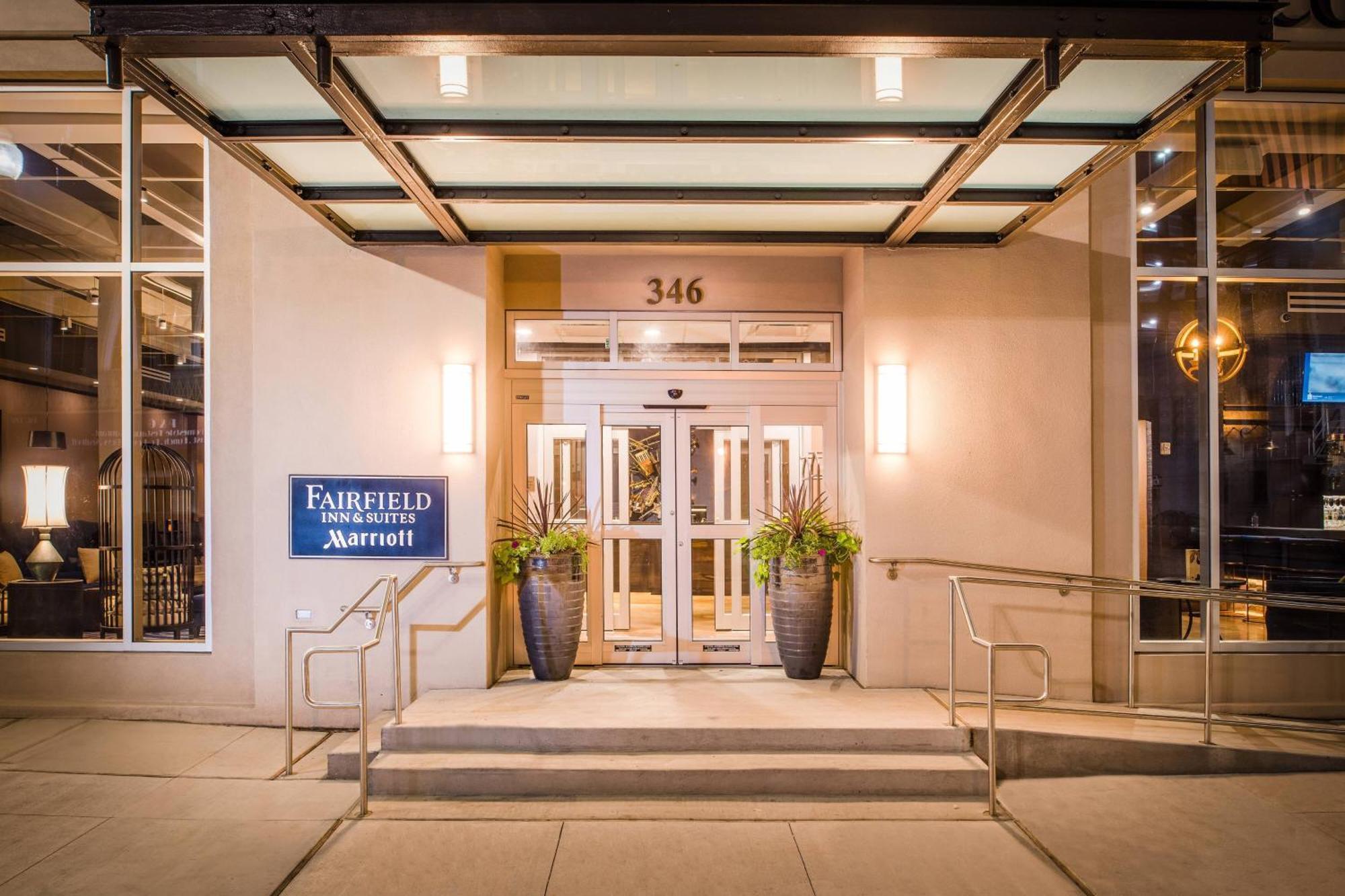 Fairfield Inn & Suites By Marriott New Orleans Downtown/French Quarter Area Екстериор снимка